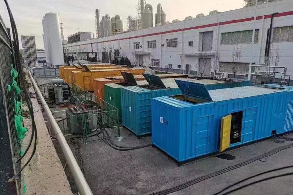 钢城发电机租赁施工现场